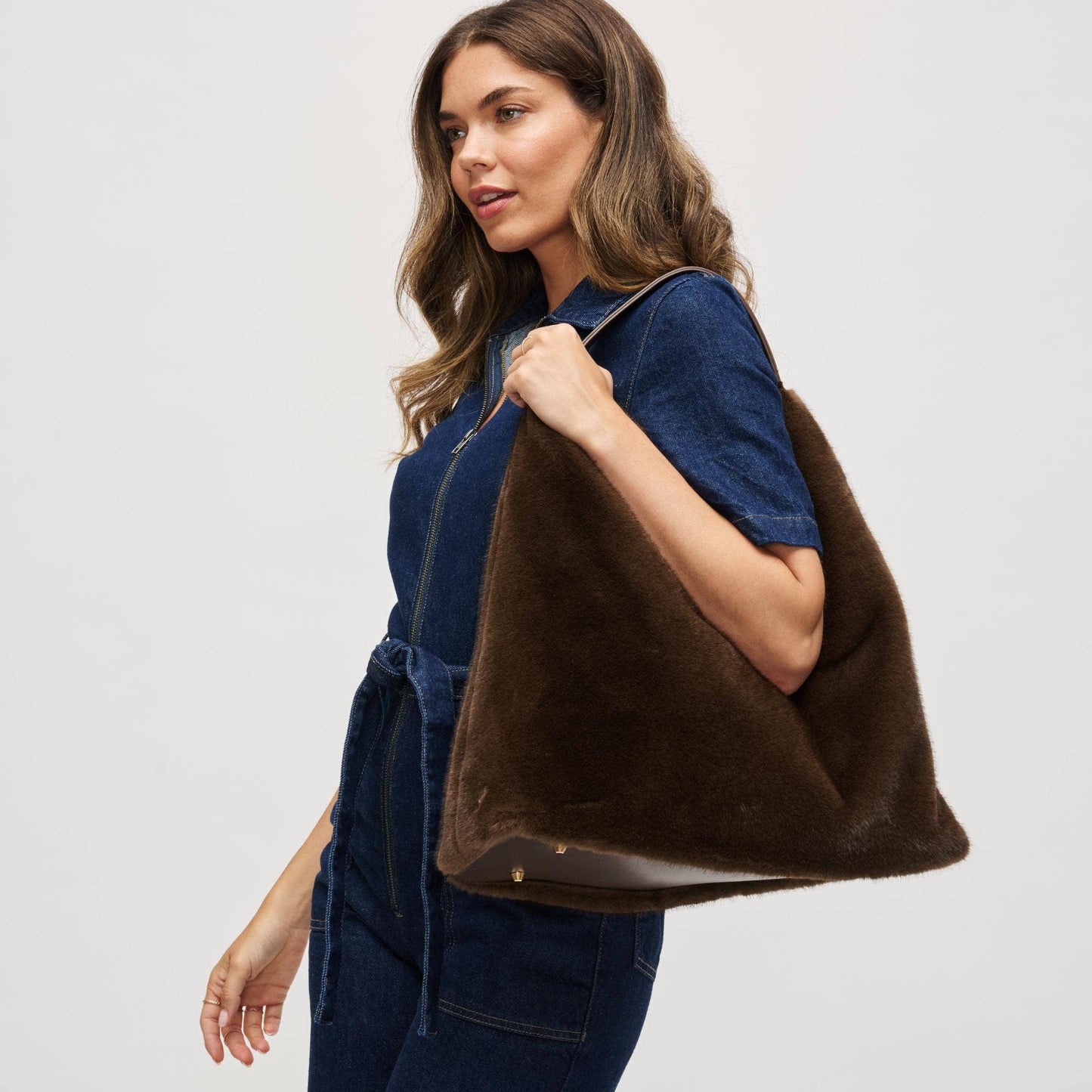 Chandler Large Hobo Faux Fur Bag: Chocolate