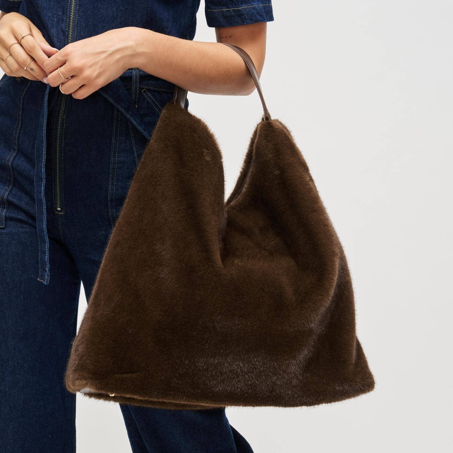 Chandler Large Hobo Faux Fur Bag: Chocolate